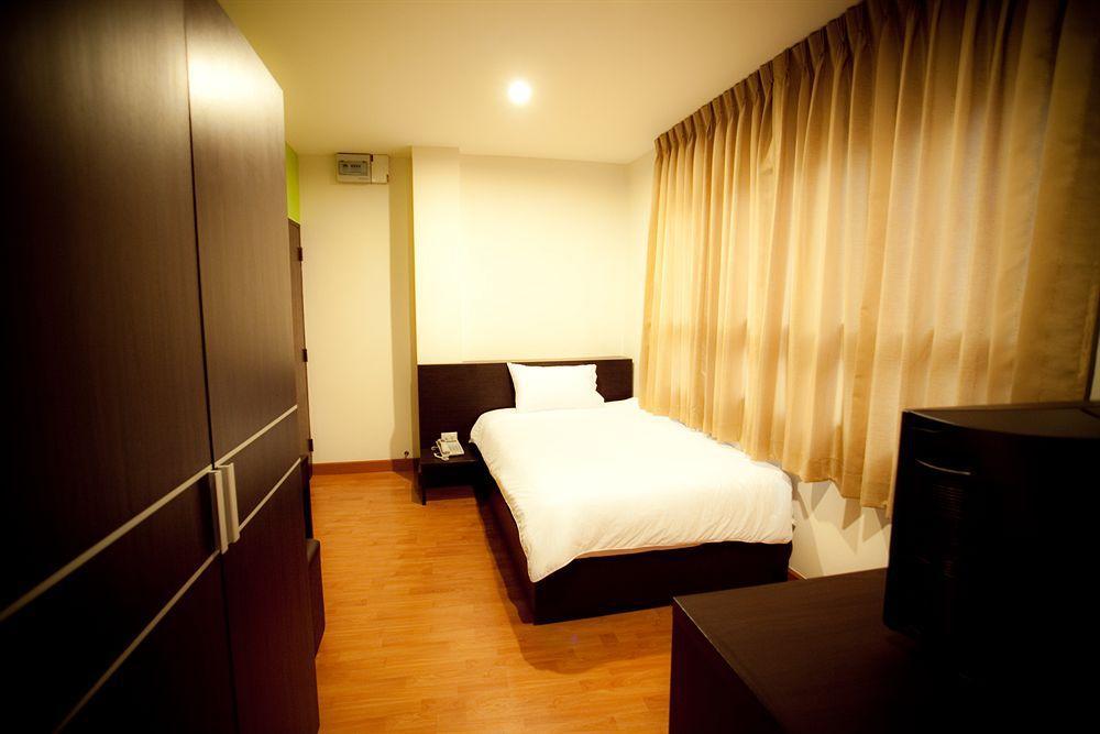 Khaosan Park Resort Bangkok Luaran gambar