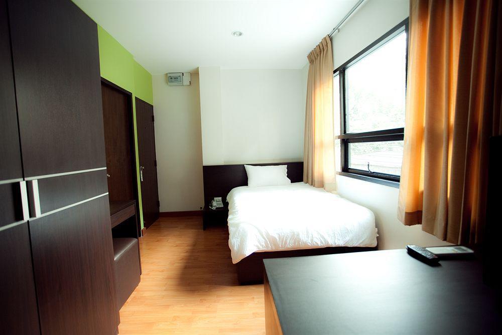 Khaosan Park Resort Bangkok Luaran gambar